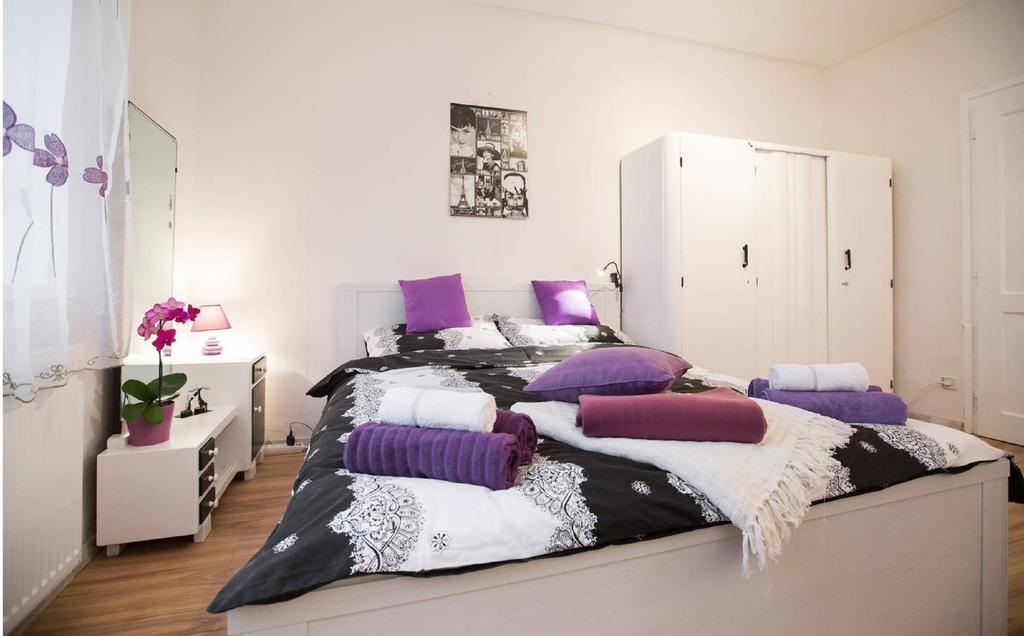 Cute Apartment For You Загреб Екстериор снимка
